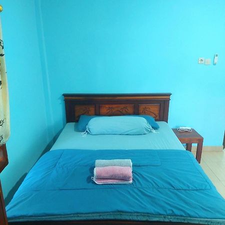 D'Ru Guest House Labuan Bajo Exterior photo