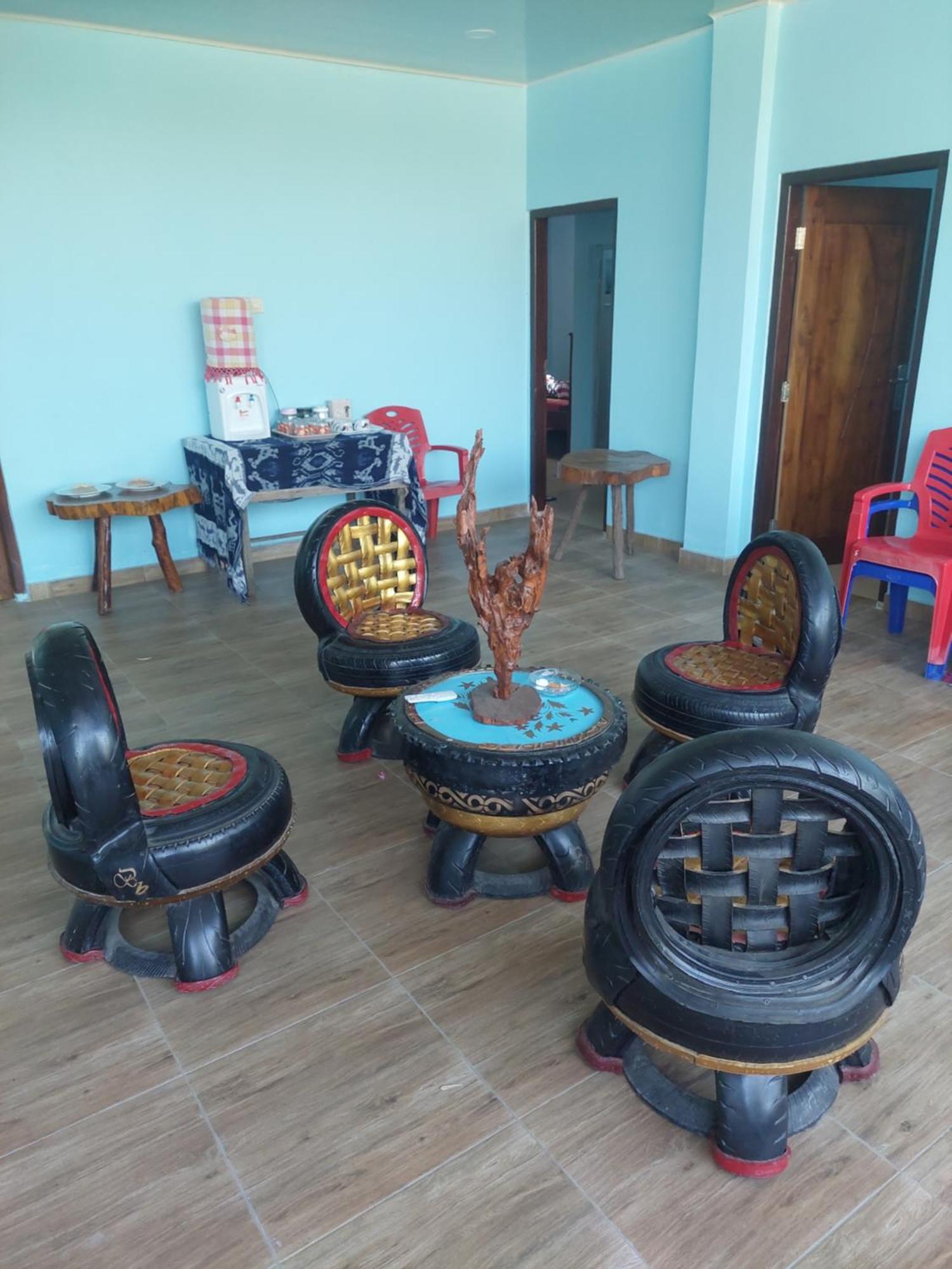 D'Ru Guest House Labuan Bajo Exterior photo