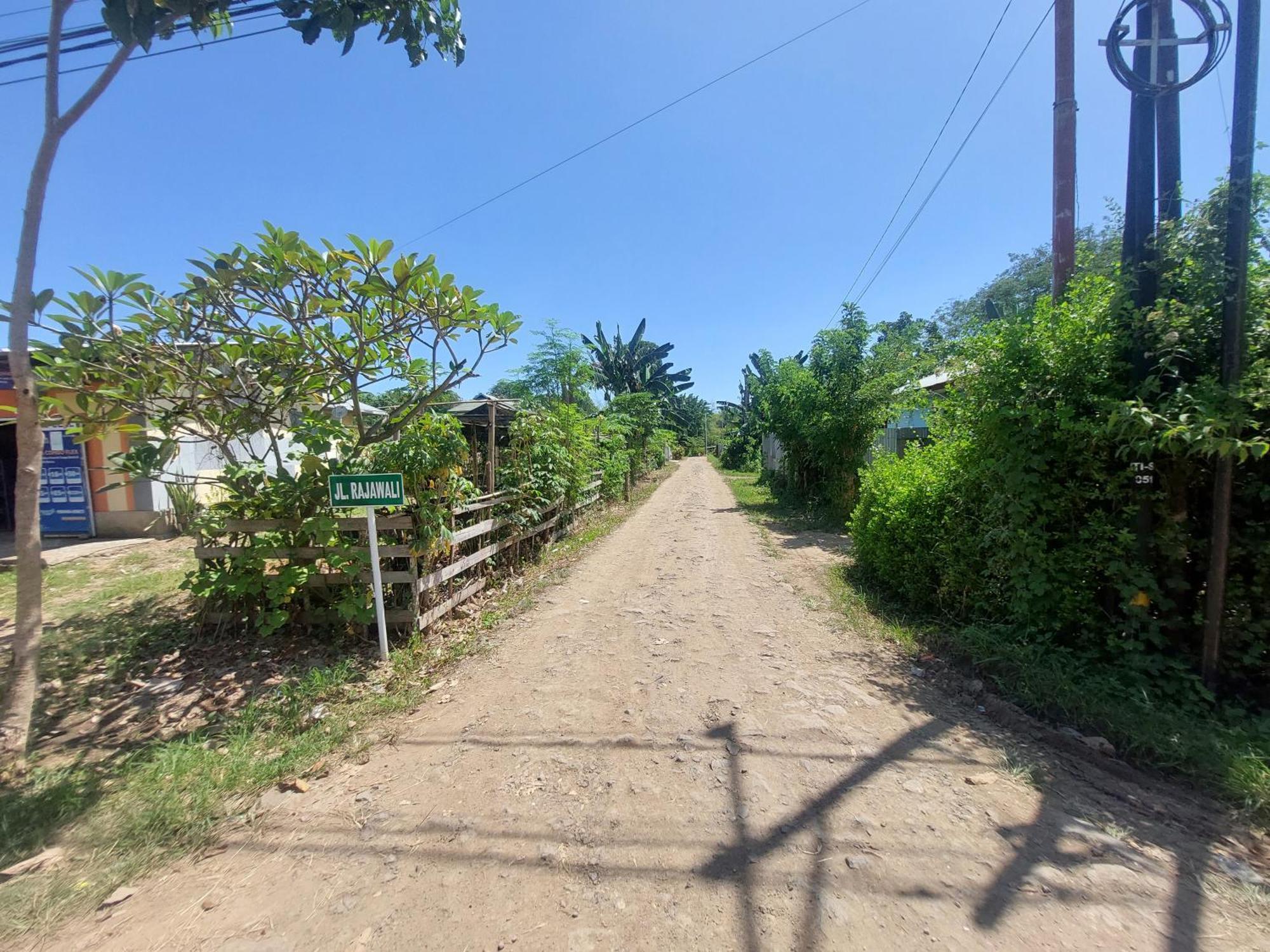 D'Ru Guest House Labuan Bajo Exterior photo