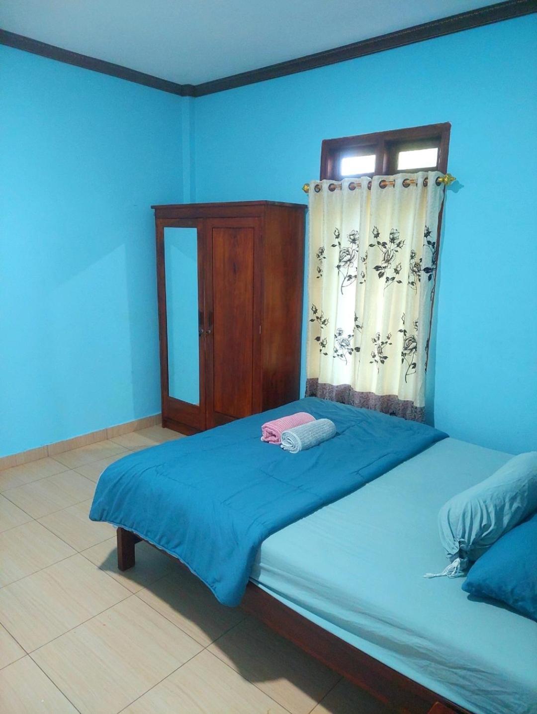 D'Ru Guest House Labuan Bajo Exterior photo