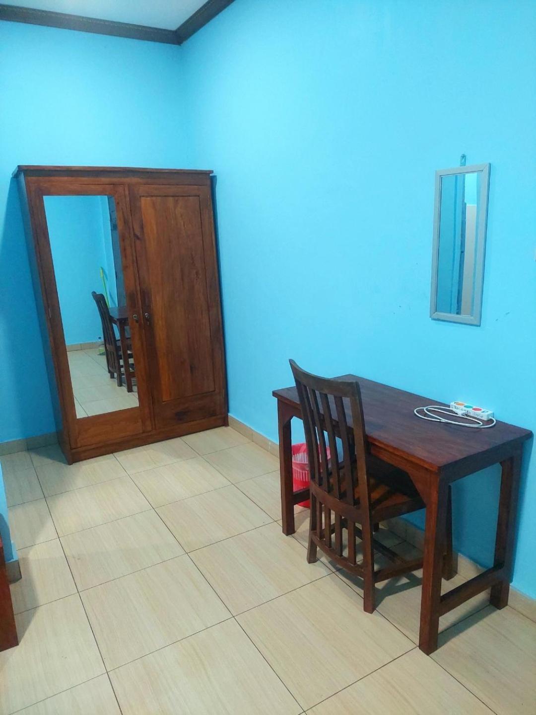 D'Ru Guest House Labuan Bajo Exterior photo