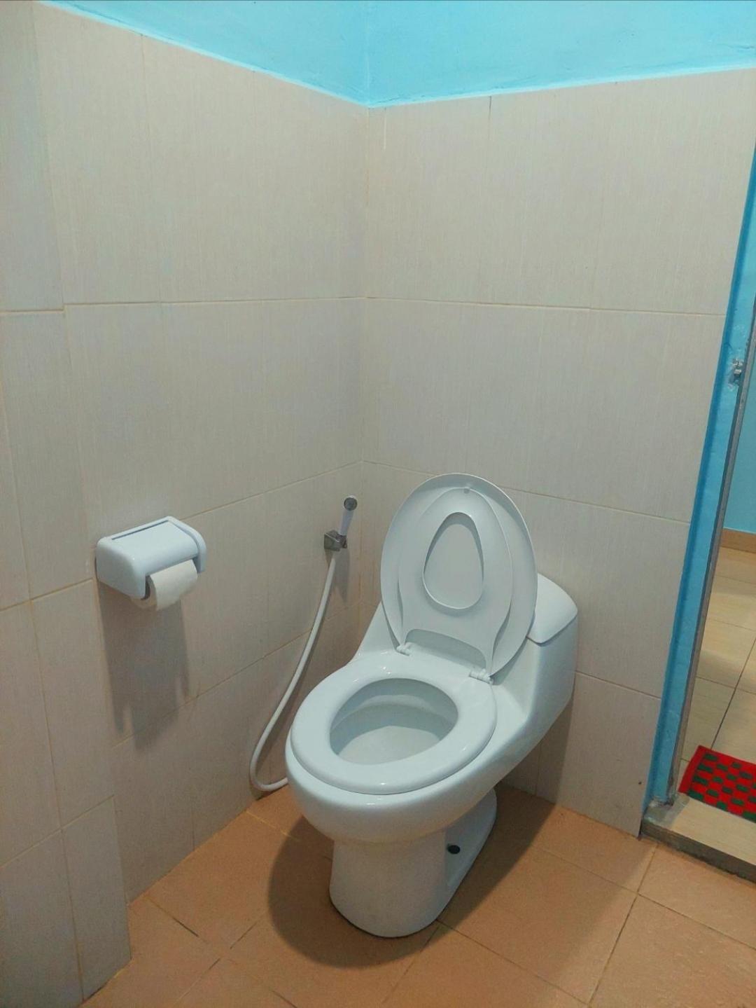 D'Ru Guest House Labuan Bajo Exterior photo